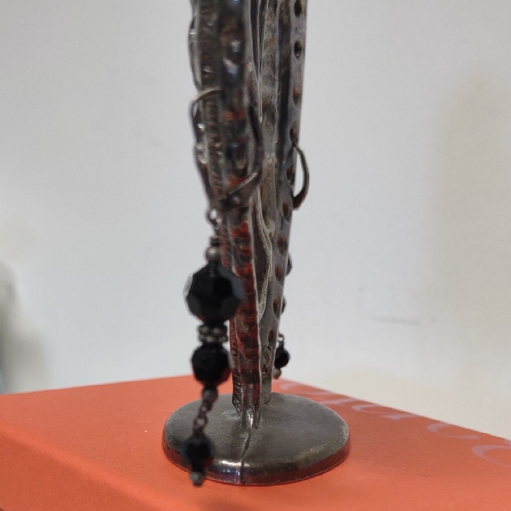Vintage Earrings with Black Faceted Beads.